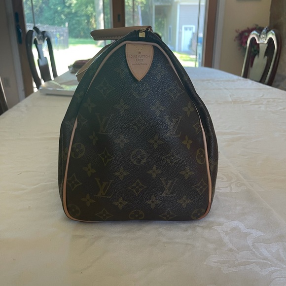 Louis Vuitton Speedy (largest size) - Picture 3 of 9